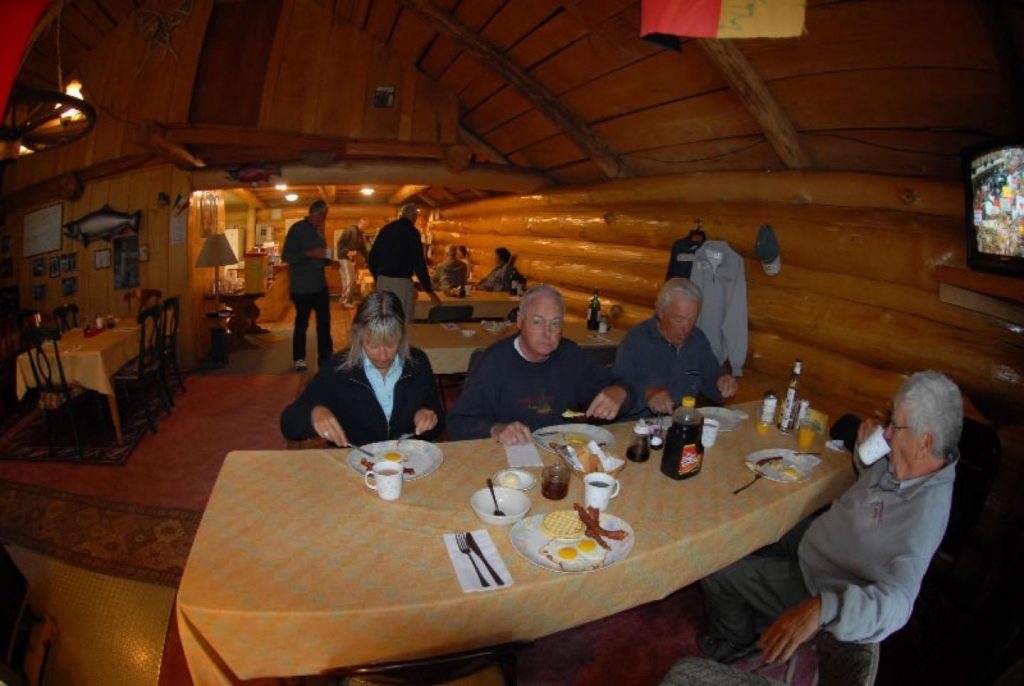 Cottonwood Lodge Alaska Salmonfishing
